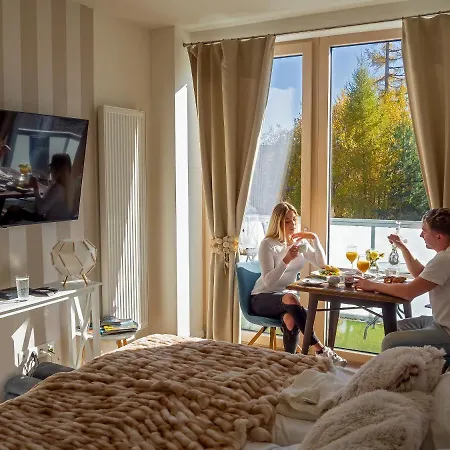 Cozy With Netflix - Apartmanovy Dom Bernard *