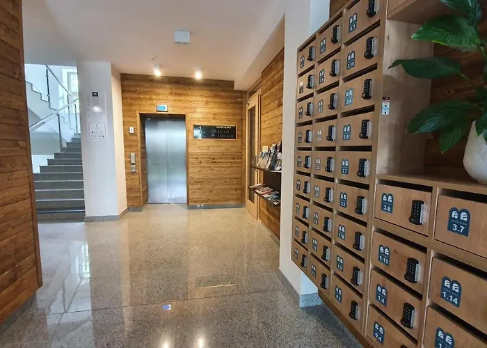 Cozy With Netflix - Apartmanovy Dom Bernard Vysoké Tatry