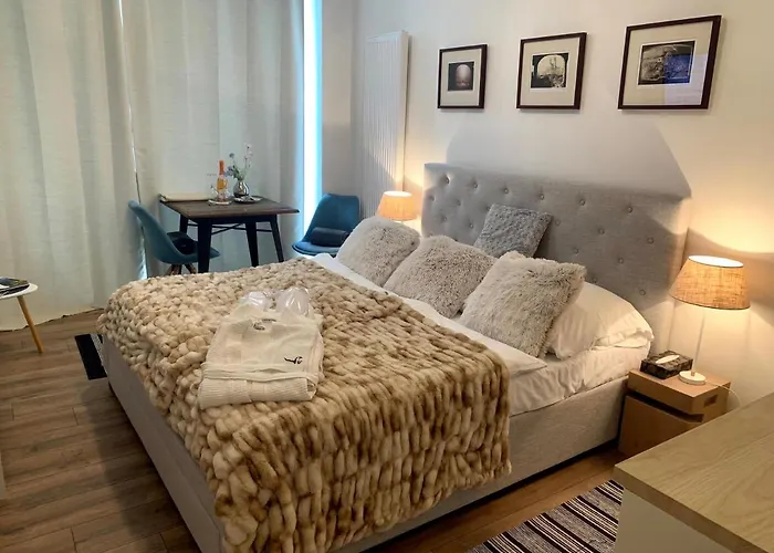 Cozy With Netflix - Apartmanovy Dom Bernard Apartman *